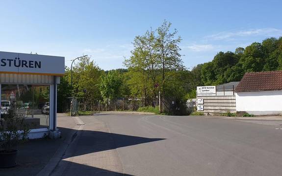 Zufahrt zum Itzenplitzer Weiher Zufahrtsstraße zum Itzenplitzer Weiher